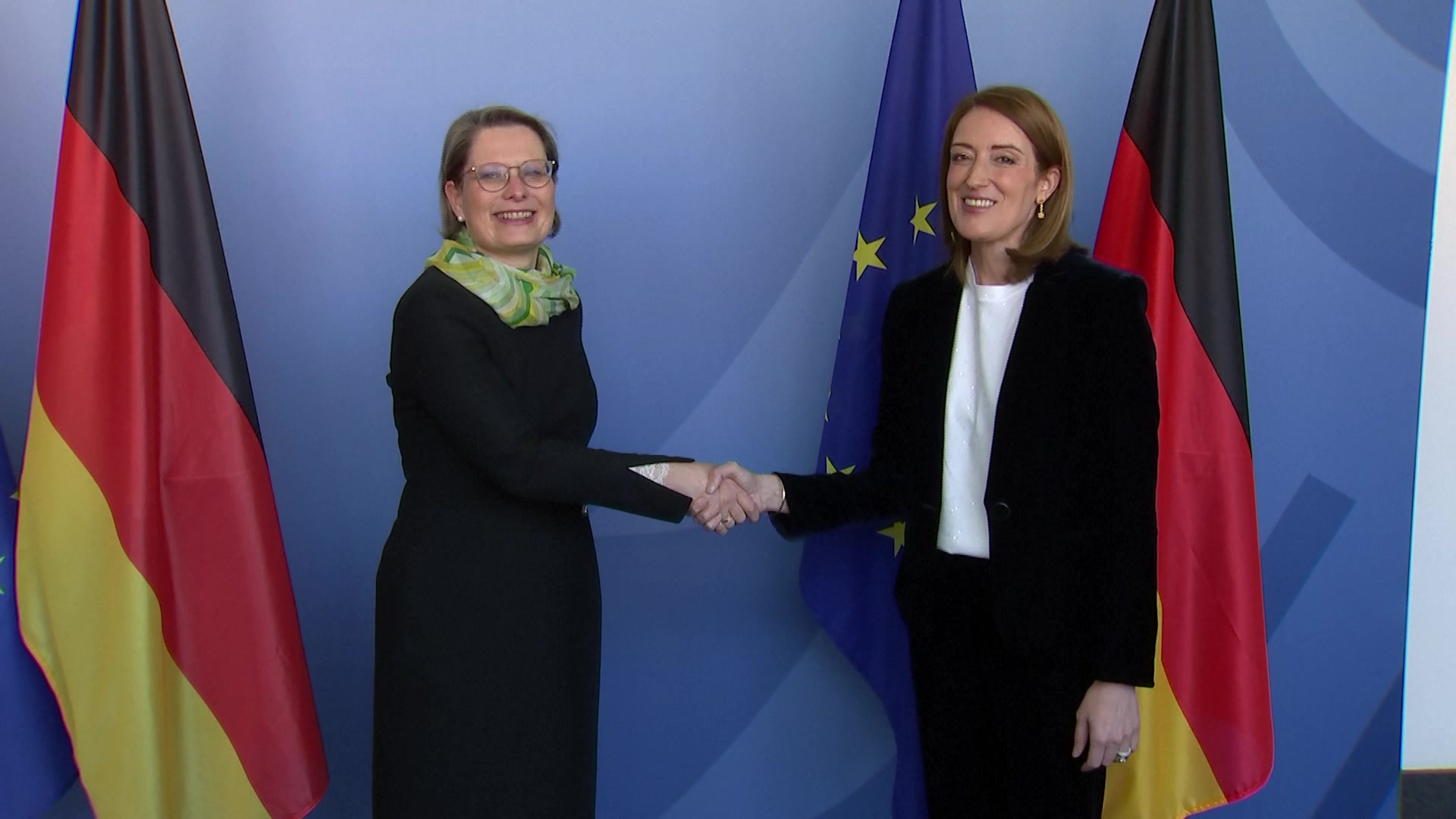 Official visit by Roberta METSOLA, EP President to Berlin (Germany) - Meeting with Stefanie HUBIG, German Federal Minister for Justice and Consumer Protection: arrival and meeting